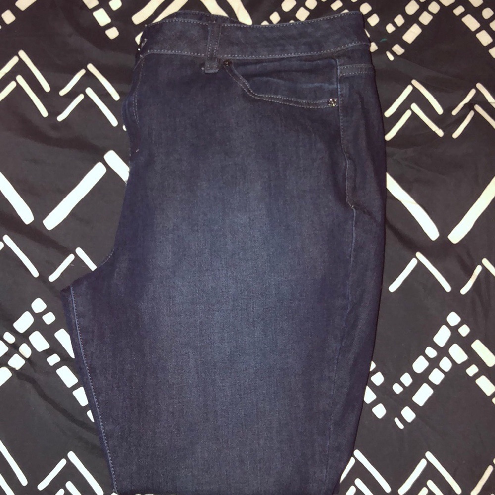 Jeans - Picture 2 of 2